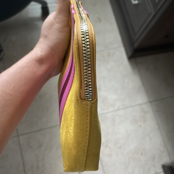 Neiman Marcus Velvet Pouch - Picture 5 of 15